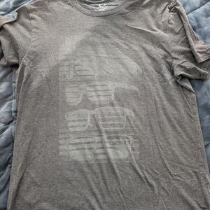 Oakley Men's Heather Gray Graphic Tee with Sunglasses Stack